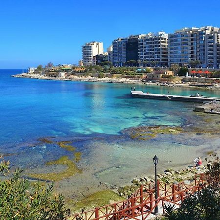 Spacious, Top Location Sliema Apartment Buitenkant foto