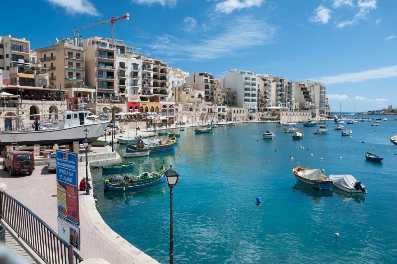 Spacious, Top Location Sliema Apartment Buitenkant foto