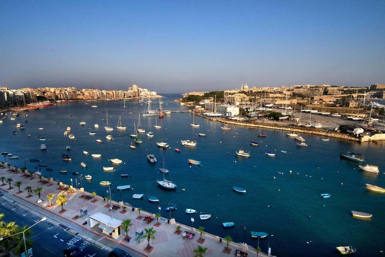 Spacious, Top Location Sliema Apartment Buitenkant foto
