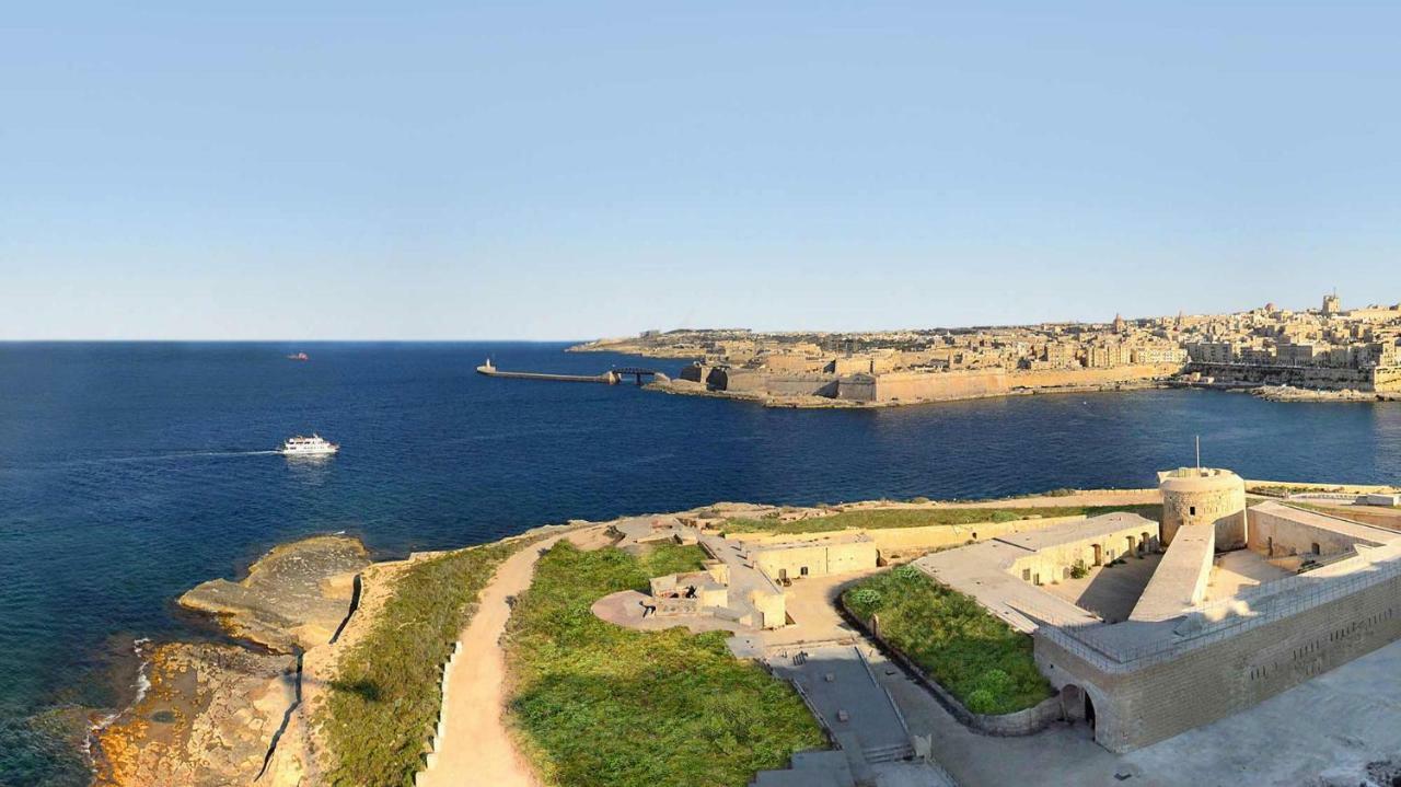 Spacious, Top Location Sliema Apartment Buitenkant foto